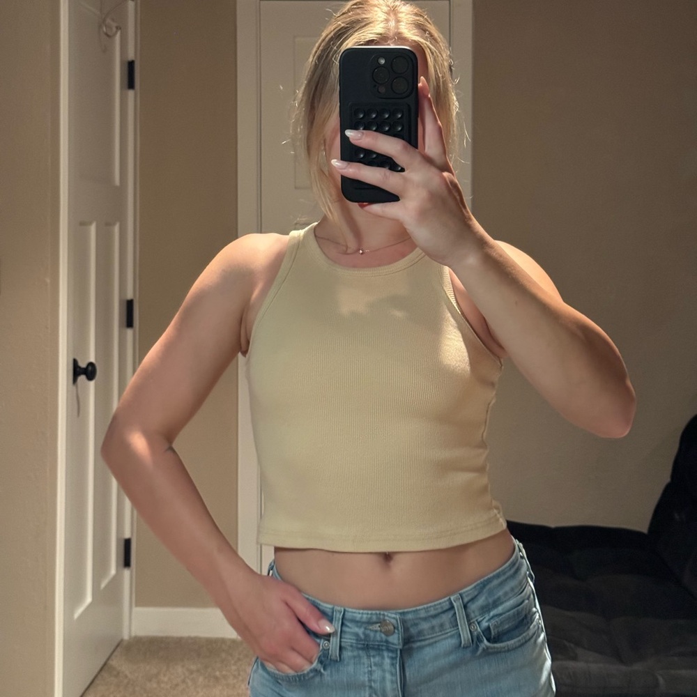 White Fox Ribbed Crop Tank